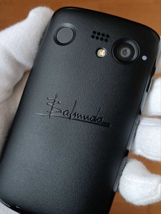 Balmuda Phone 4.9" IPS 6/128Gb SD765 48Mp 1sim 2500 мАг NFC Jap Global