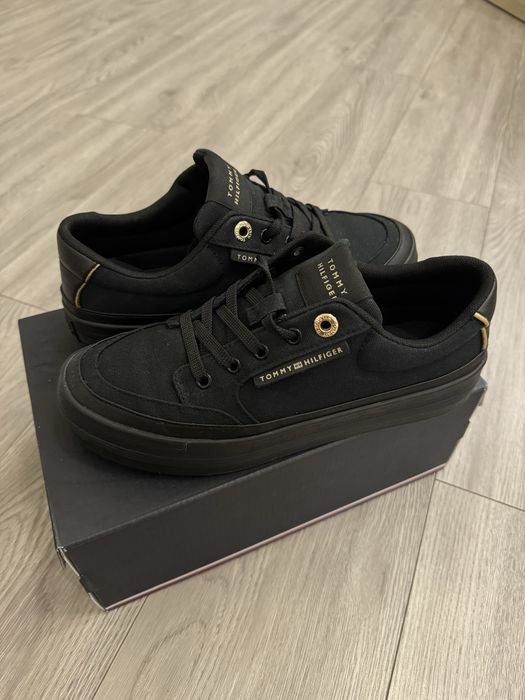 Оригінальні кеди