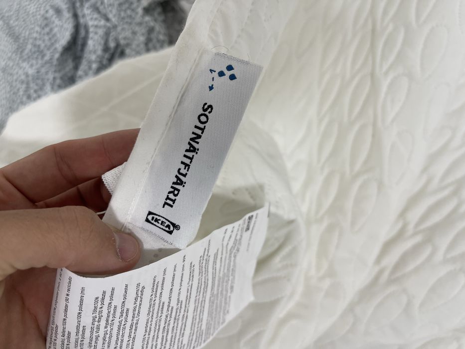 IKEA Usado -  2x Camas Utaker | 2x Colchões AFJALL | 1x Protetor Colchão Sotnätfjäril