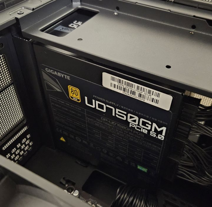 7500f, 32gb 6000mhz, m2 1tb, b650, 750w