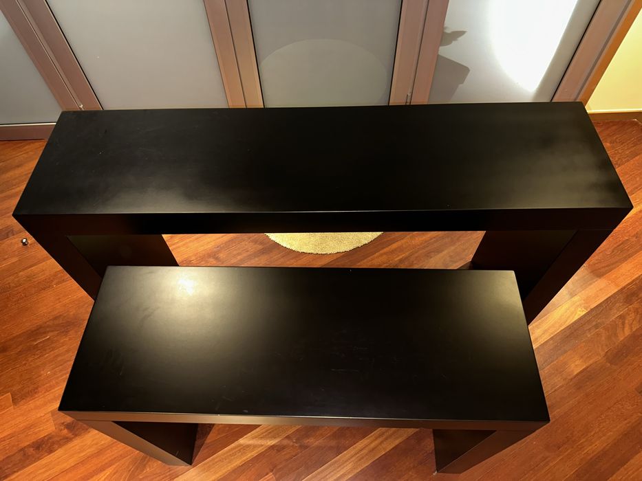 2 Consolas de entrada em preto