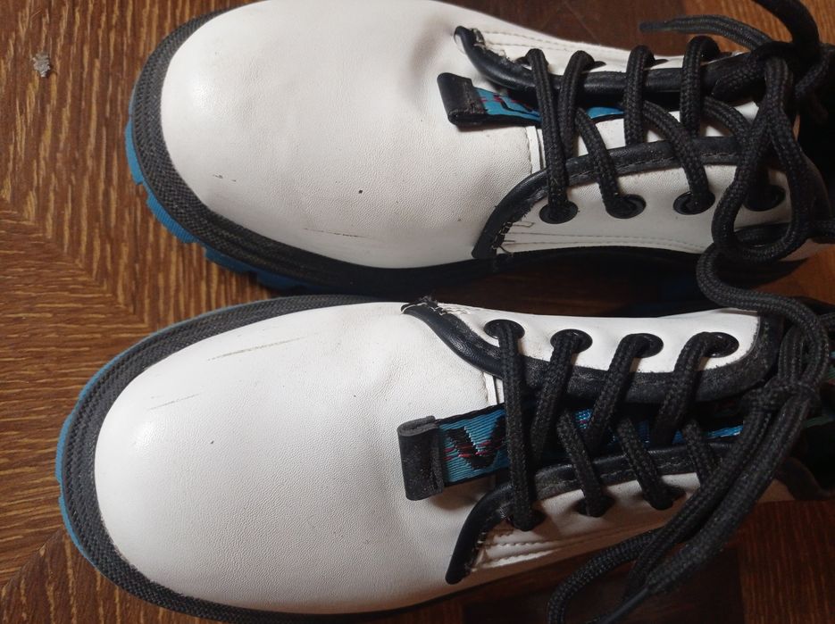 Туфлі для дівчинки 36 р