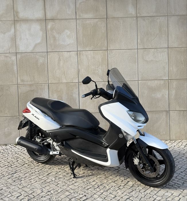 Yamaha X-max 250
