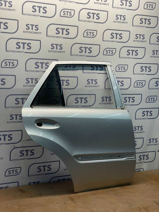 Дверь задняя правая Mercedes ML W164 GL X164 мерседес мл