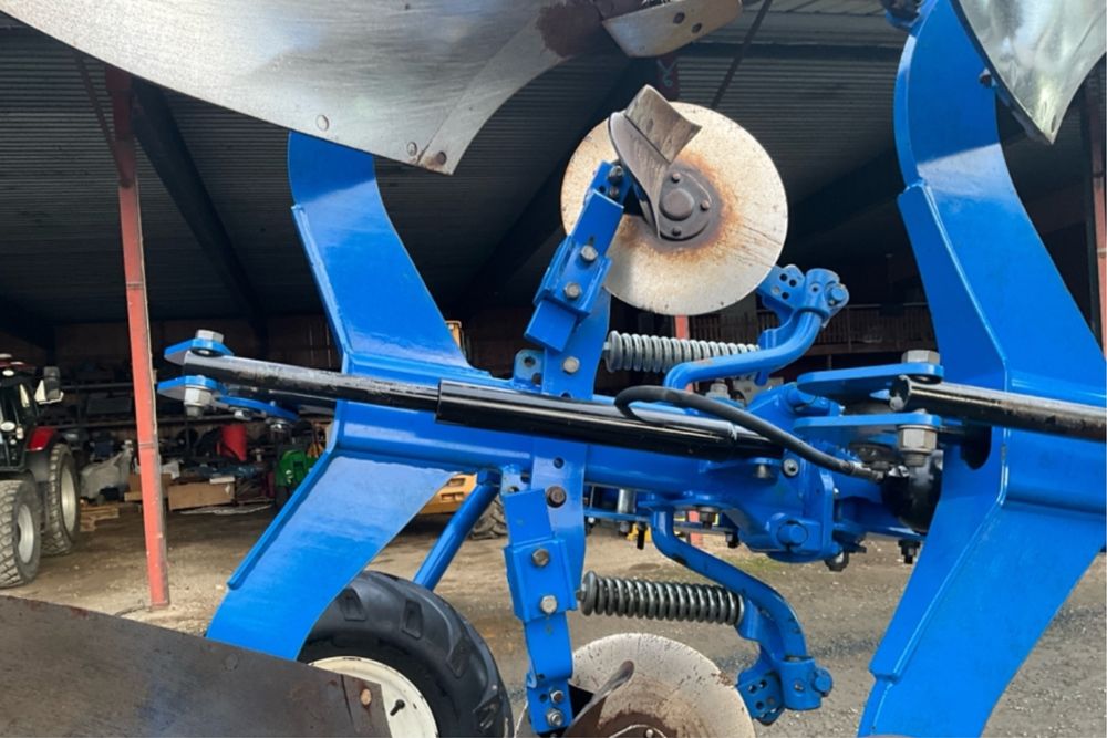 New holland PHV5875H XLD vario 5 skib Overum jak Nowy pług kuhn besson