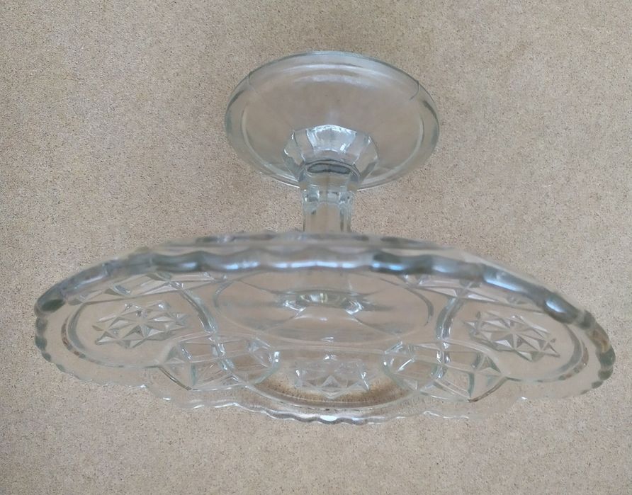 Tortownica, na ciasto.