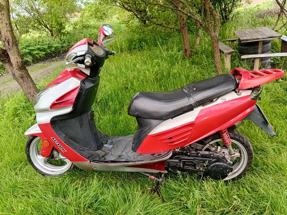 Продам двигун на скутер 150