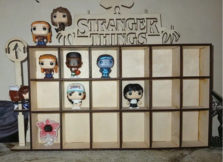 Органайзер для фігурок Kinder Joy Stranger Things. Дивні дива.