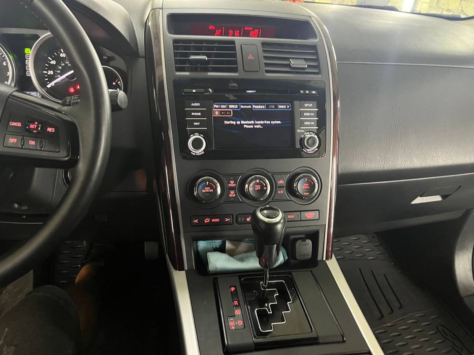 Mazda CX-9 2015.