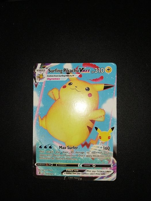 Surfing Pikachu VMAX