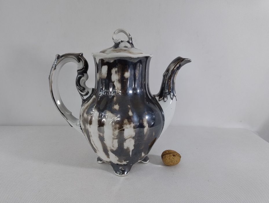 Dzbanek do kawy. Koenigszelt Charlotte.