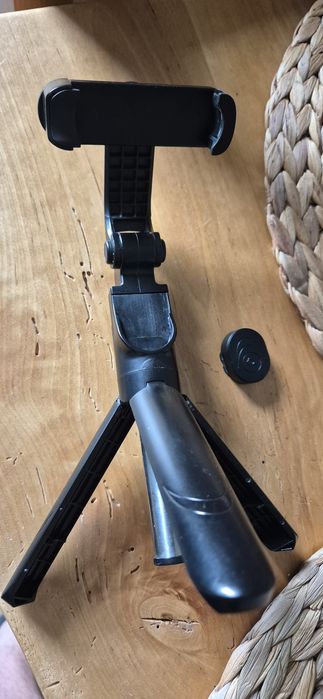 kij do selfie z pilotem.