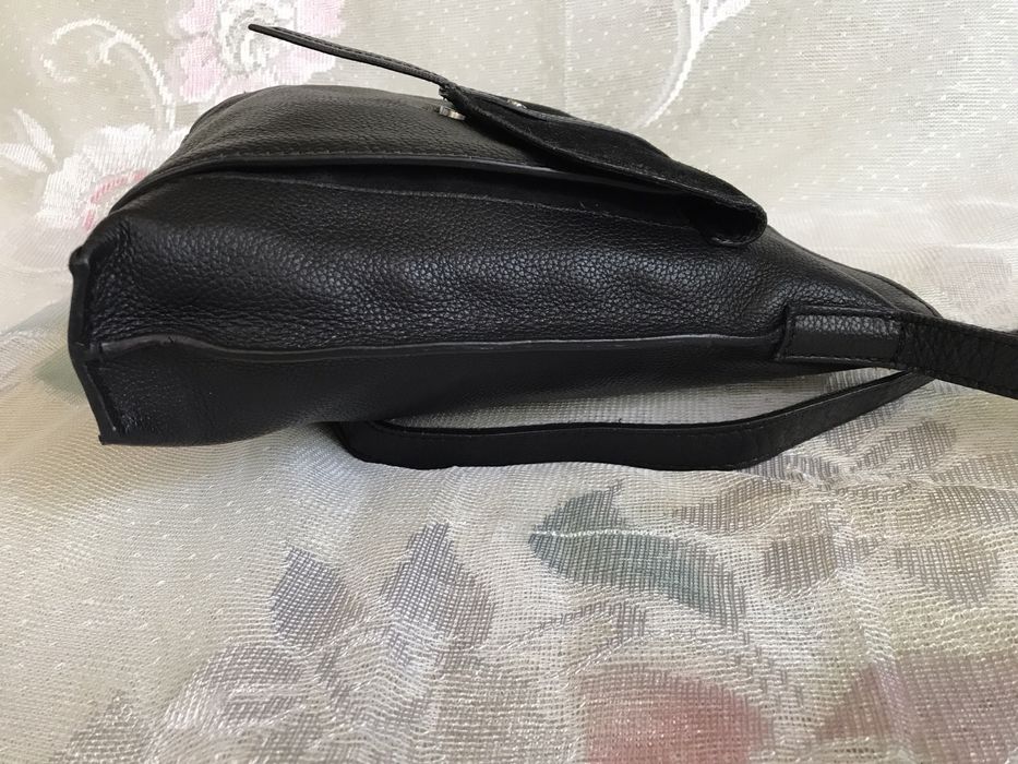 Подарок мужу. Кожаная брендовая мужская сумка Next. Замеры 27/25/5 см