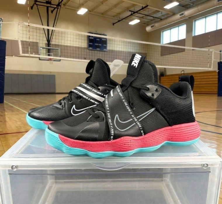 Волейбольні кросівки найк hyperset HD