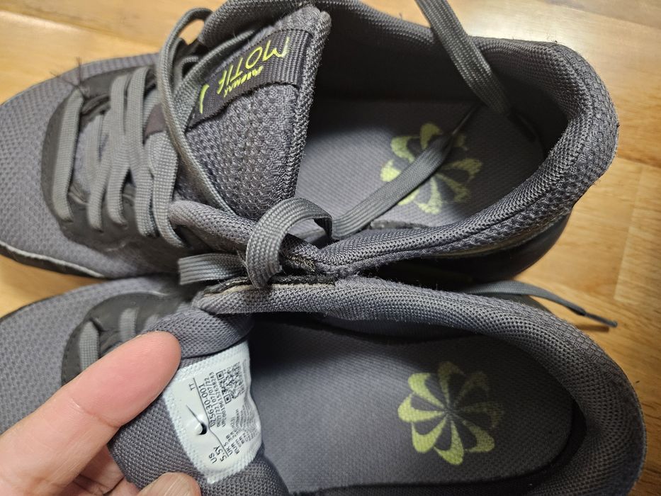 Nike airmax Motif 38