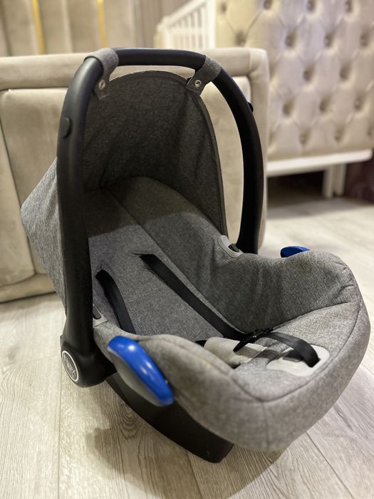 Автокрісло , автолюлюка