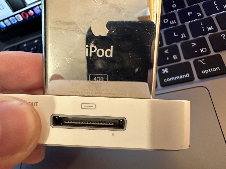 Докстанція Apple iPhone 2g apple dock