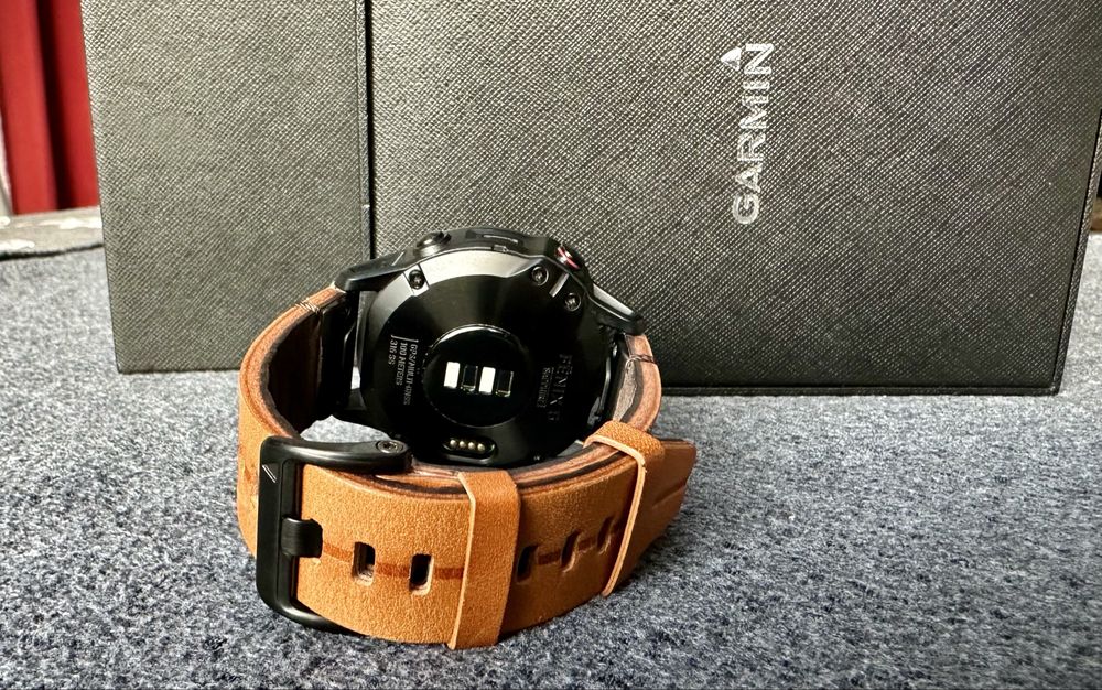 Garmin Fenix 6 Pro Sapphire (tytan DLC) 47 mm, wersja Lux, zakup Apart