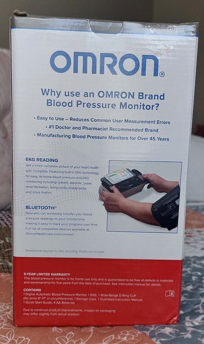 Тонометр OMRON BP7900 + EKG кардіограф