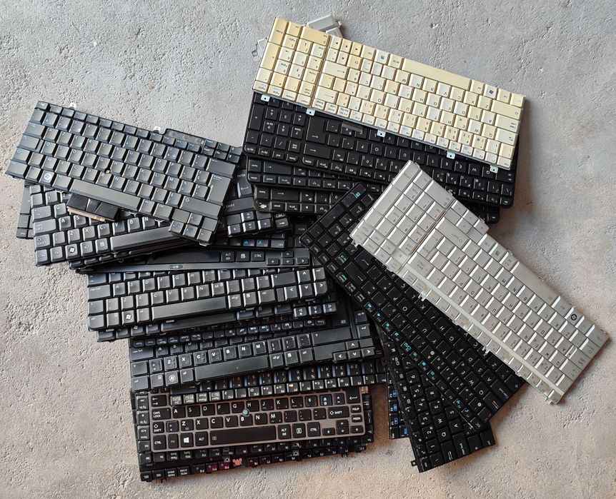 TECLADOS Portateis Conjunto Varios