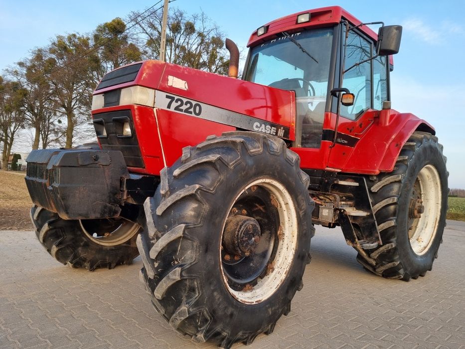 Case Magnum 7220