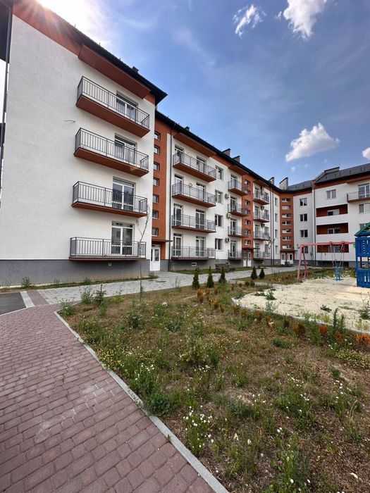 Продаж 1,5к квартири / вул. Волонтерів