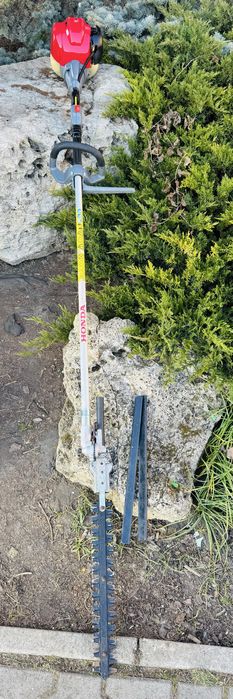 Nożyce spalinowe na wysięgniku do żywopłotu Honda UME425 4suw/ładne