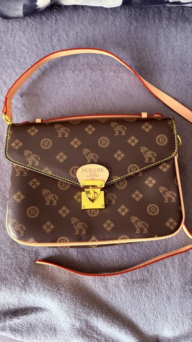 Жіноча сумка через плече monogram style