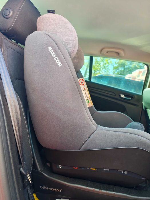 Cadeira Auto Bébé Confort + Base ISOFIX (até 18kg) – Excelente estado