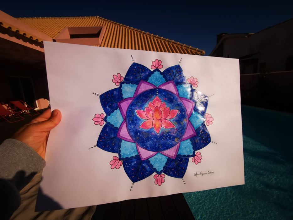 Pintura de Mandala em aguarela criada de raíz em folha A3.