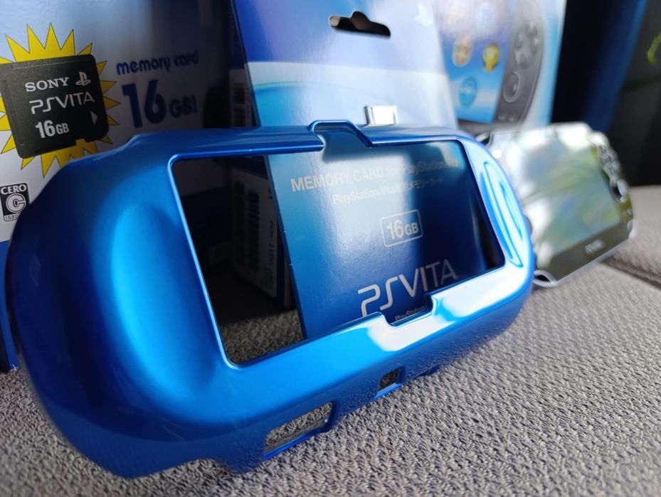 Nintendo Switch PSVITA PCH-1100 AB01 Buy PlayStation Vita Crystal Black 3G Wi-Fi (PCH-1100 AB01