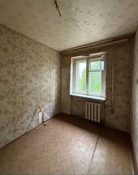 2 кім середній поверх район НАУКИ (ГАГАРІНА) (715770)