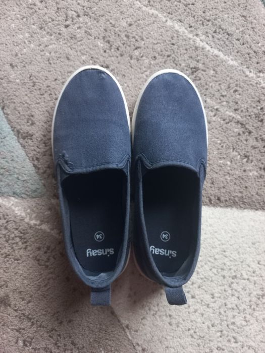 Tenisówki dla chłopca rozmiar 34