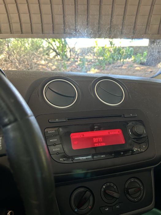SEAT Ibiza — fotografia 7