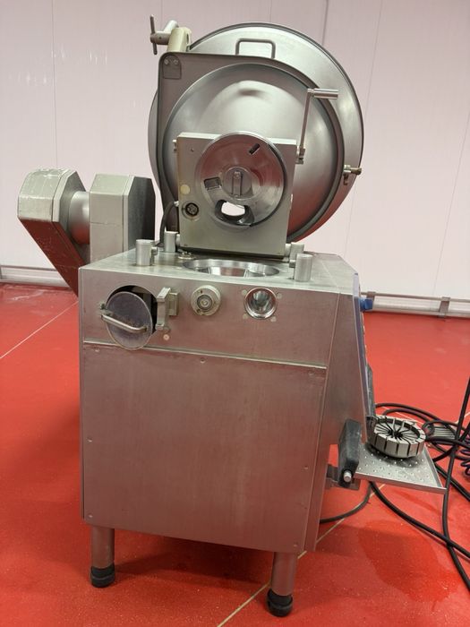 Шприц вакуумний Handtmann VF200