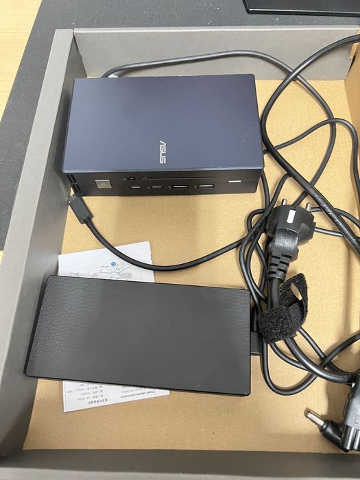 ASUS Sim Pro Dock 2434266970962667521
