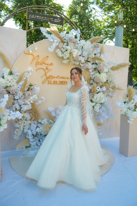 Весільна сукня б/у в ідеальному стані