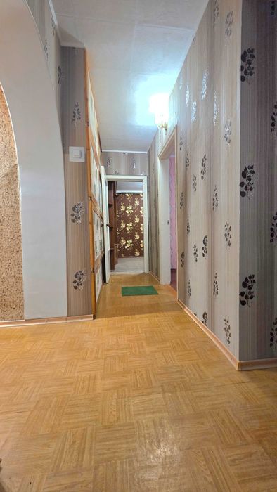 2-кімнатна квартира по вул.Ювілейна.