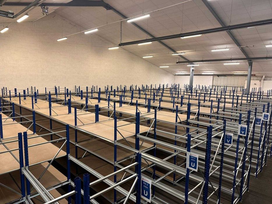 Estantes industriais novas – Sistema modular