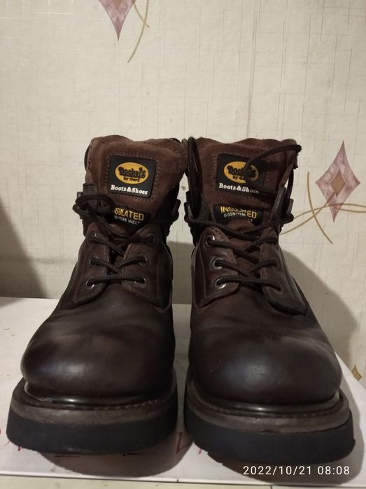 Крутые ботинки демисезонные Dockers