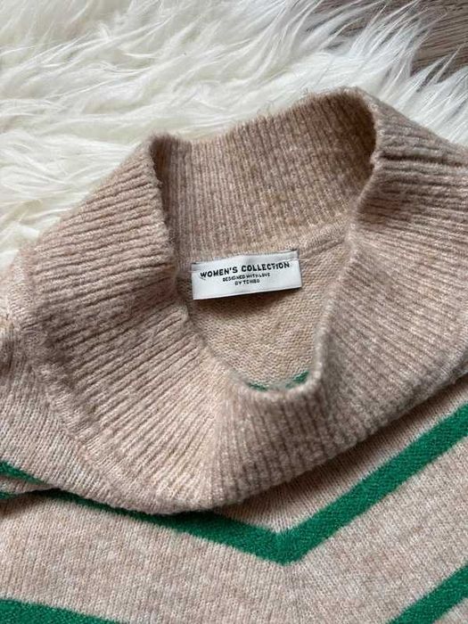 Sweter półgolf w zielone pasy, paski w kolorze beżowym, brązowym M