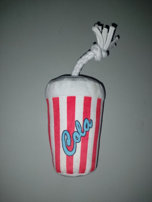 Zabawka dla psa pluszak kubek "Cola"