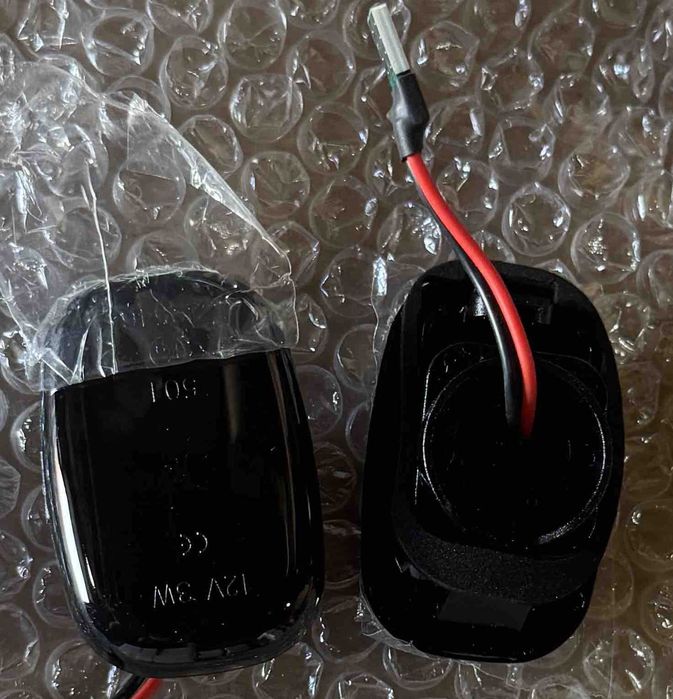 LED повторители поворотов TOYOTA диодные