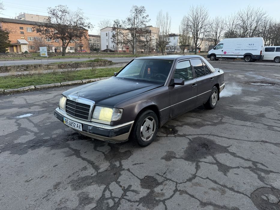 Продам мерседес 124 на автомате