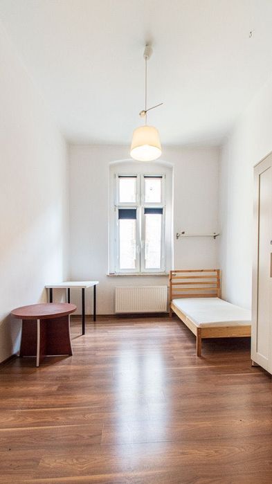 Wynajmę pokój jednoosobowy - Katowice ul. Batorego 3