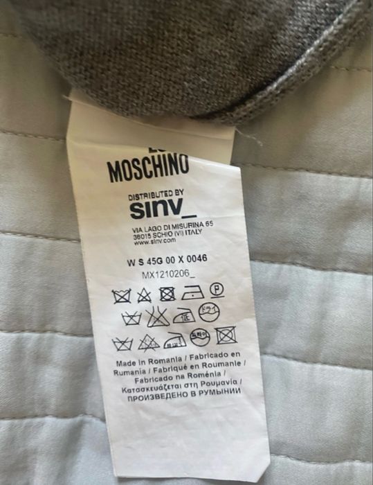 Sweater Moschino Cheap and Chic de la merino, impecavel  , pouco usado