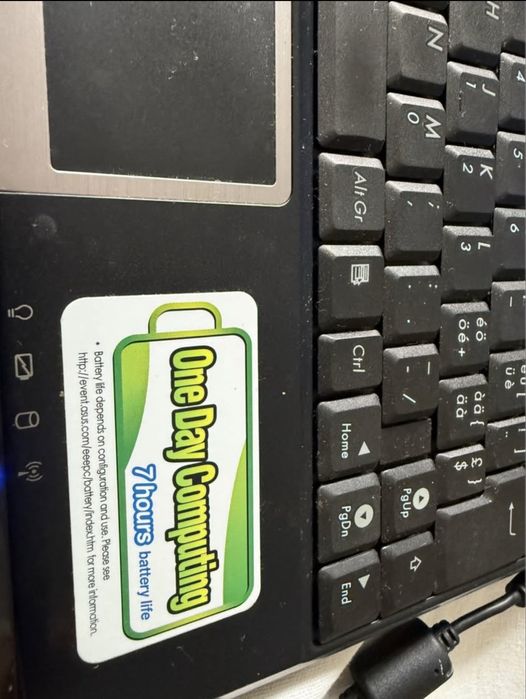ASUS Laptop477401262012518402