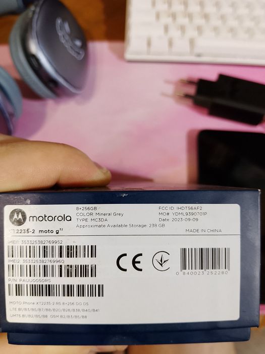 Продам смартфон moto g32 8/256
