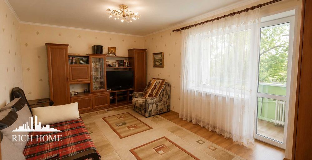 вул. Пономарьова 2/2. Продаж 2к квартири в цегляному  будинку з автономним опаленням