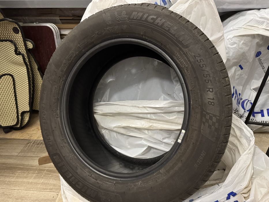 Шини літні Michelin Pilot Sport 4 SUV 255/55 R18